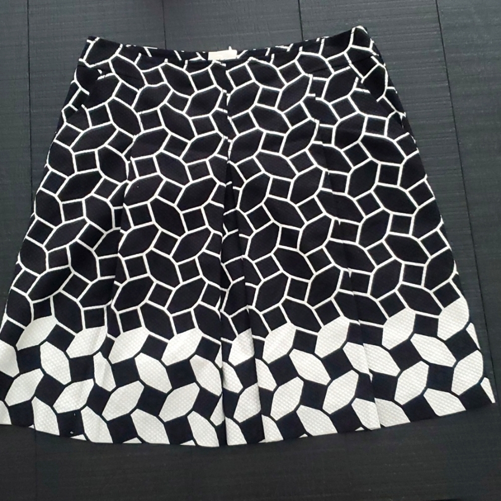 TALBOTS double lined skirt